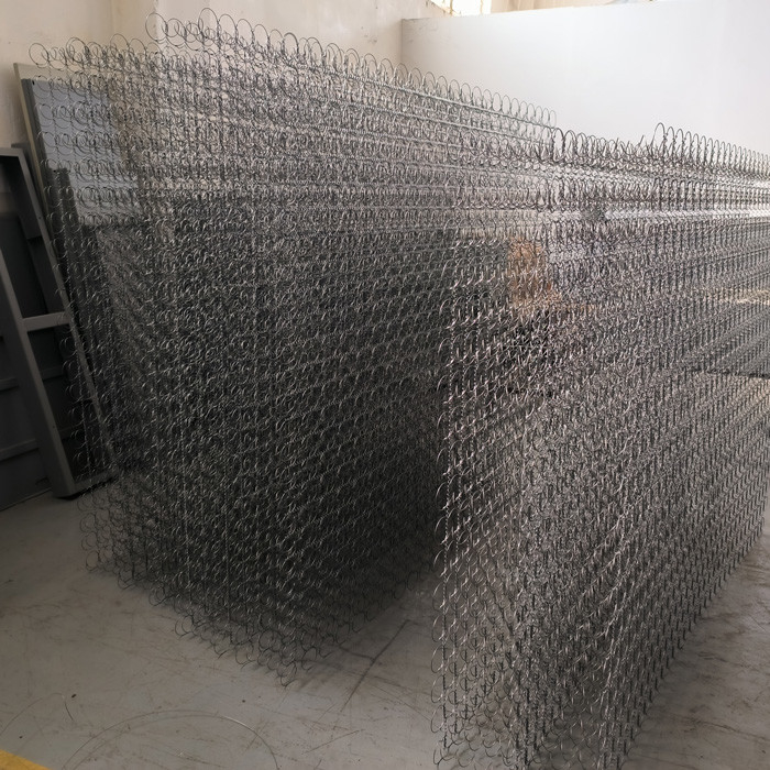 Dostosowana linia do produkcji materacy sterujących PLC 60-90 arkuszy / 8 godzin 220 V