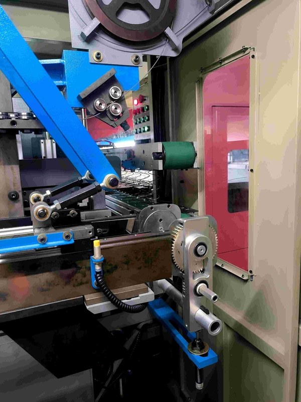 Przemysłowy 60-90 arkuszy/8h Materac Bonnell Spring Bed Core Machine